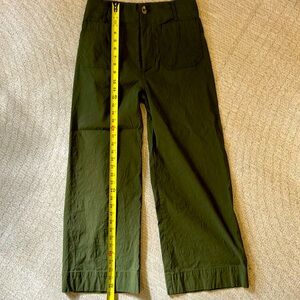 Cropped army green capri wide leg